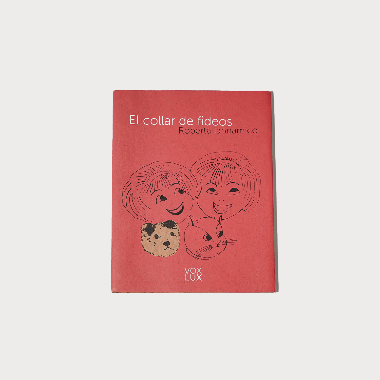 El collar de fideos